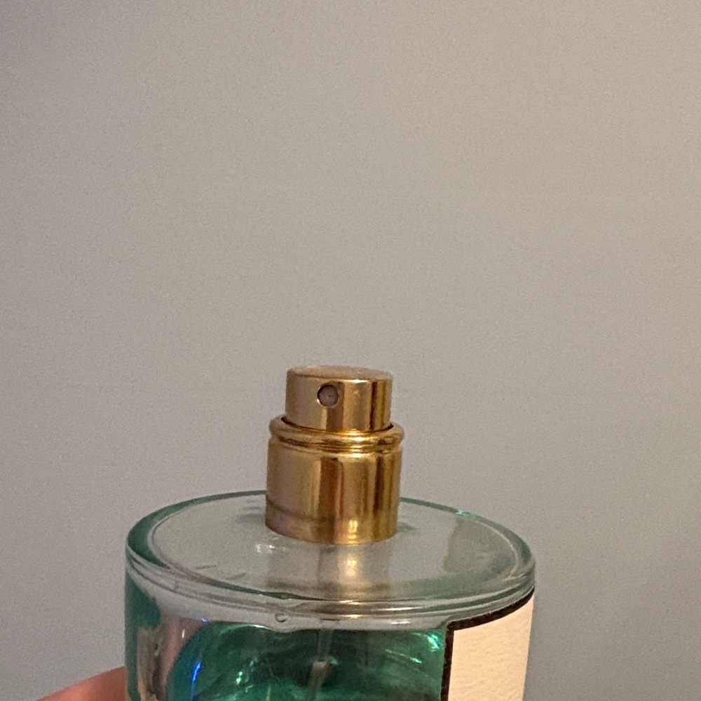 Kate Spade Truly Dazzling Perfume with Black Cap and Teal Hue - Picture 3 of 3